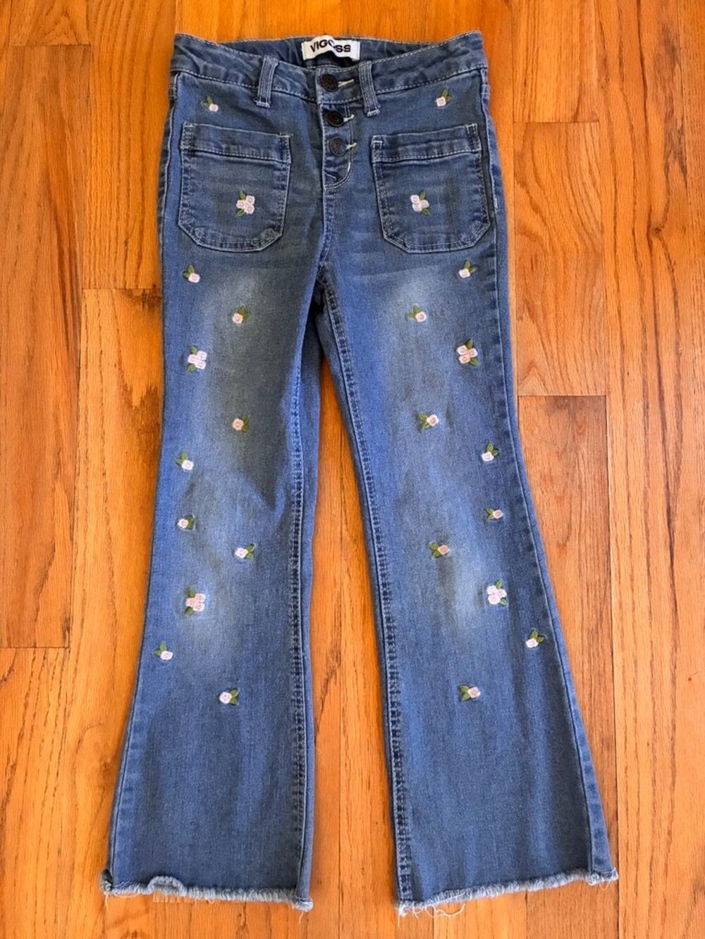 Adorable Vigoss Girls Size 8 Floral Embroidered Flare Jeans Raw Hem Boho